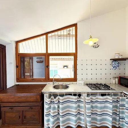 Дом отдыха Casa Egy - Argonautivacanze Casa Castagno